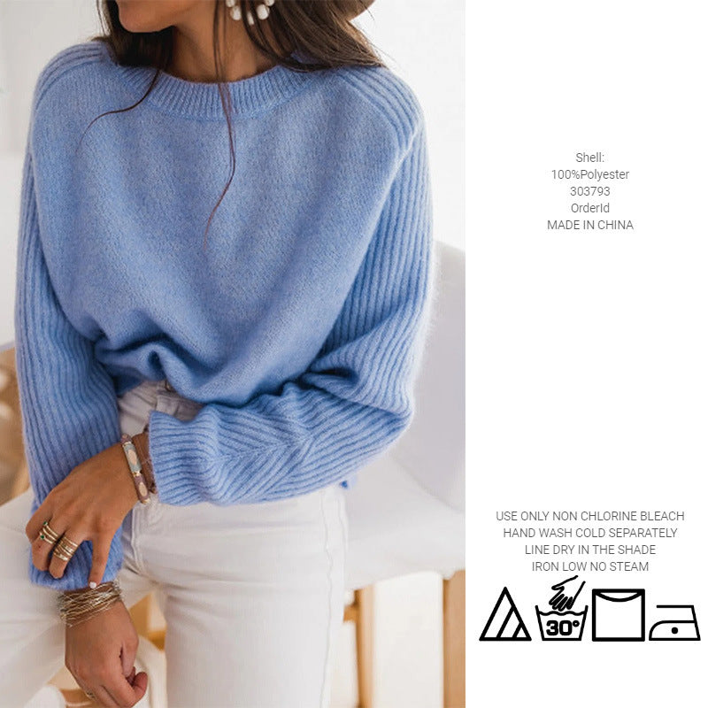 Herbstliche Farbkombination: Eleganter European Milk Blue Bedford Cord Pullover für Damen